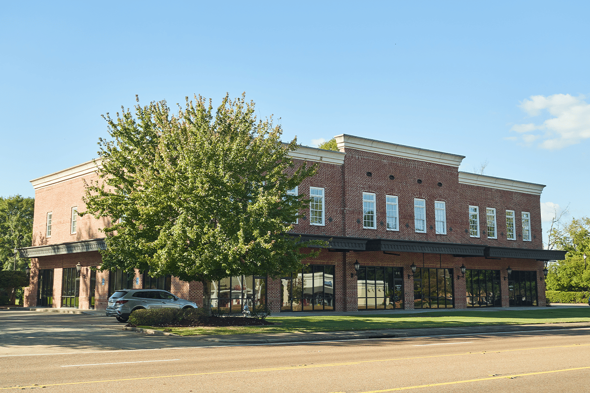 Olde Madison Plaza